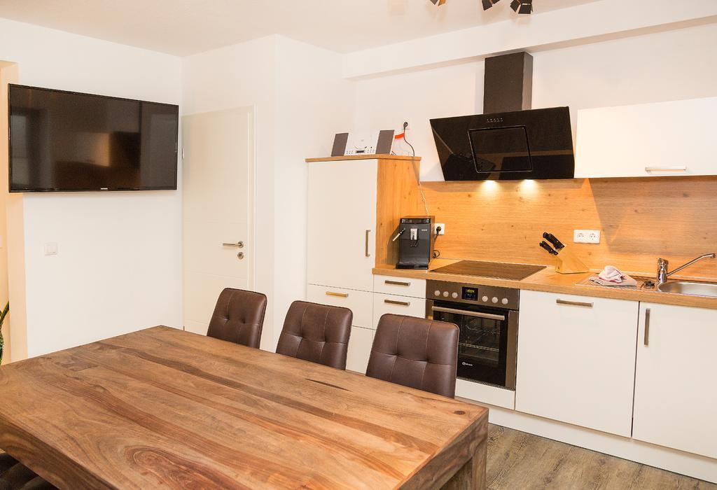 Yachthafen Waren Apartment *