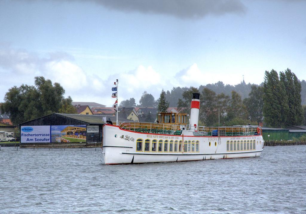 Yachthafen Waren Waren (Mueritz)