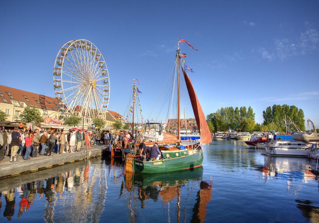 Yachthafen Waren * Waren (Mueritz)